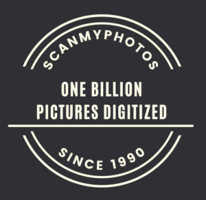 SMPcirclelogonew222 300x291 - Learn From Our 5 Favorite Famous Photographers