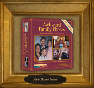 scanmyphotos awkward family photos board game - Awkward Family Photos